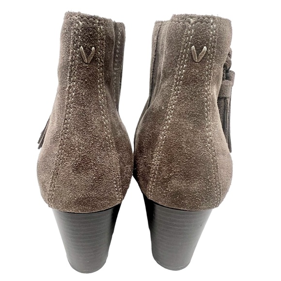 Vionic women's Madeline Greige Weatherproof Suede Ankle Boot size 9 - Picture 6 of 13